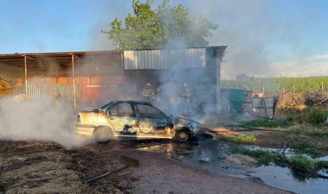 Balıkesir’in Gönen ilçesinde alevlere teslim olan araç tamamen yanarak kullanılamaz
