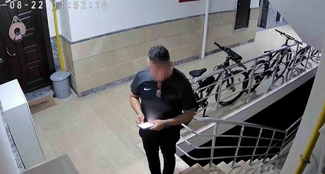 Kayseri’de boşanma aşamasında olduğu eşini öldürmek için gittiği binada, bina