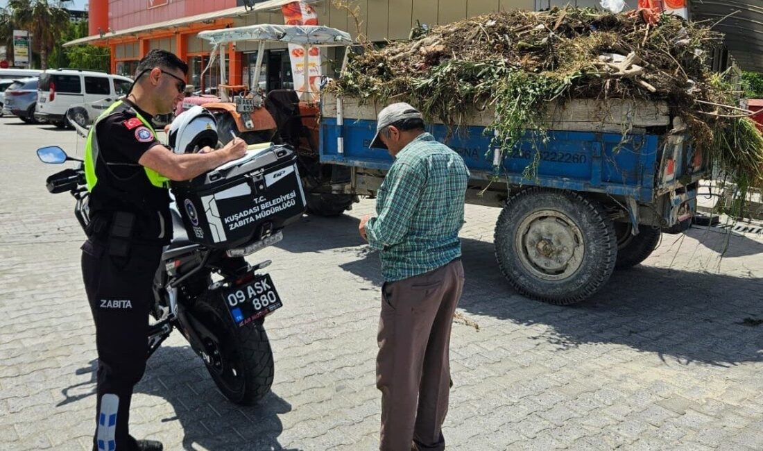 Aydın’ın Kuşadası ilçesinde, hafriyat taşıma sırasında gerekli güvenlik önlemlerini almadan