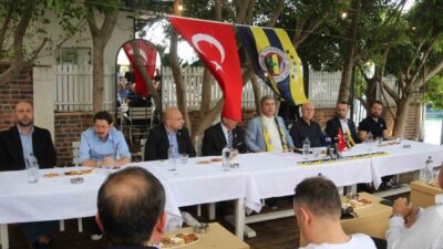 Fenerbahçe Başkan Adayı Hakan Safi, Fethiye’de kongre üyeleri ve sarı-lacivertli
