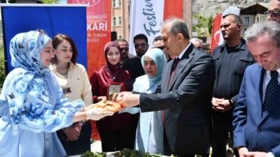 HAKKARİ (İHA) – Hakkari’de Türk Mutfağı Haftası kapsamında düzenlenen etkinlikte