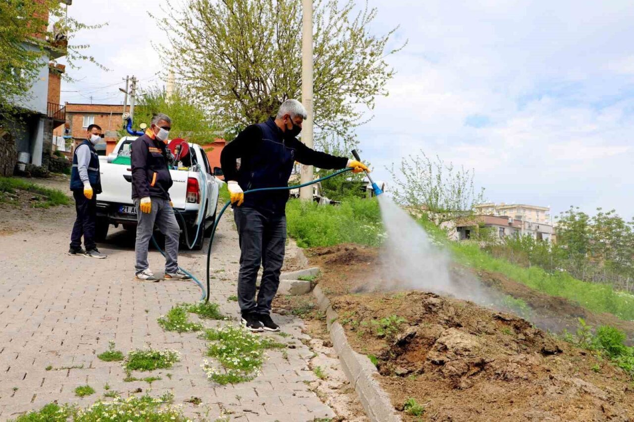 Diyarbakır Büyükşehir Belediyesi, halk buluşmalarında vatandaşların dile getirdiği talepleri “Yerinde