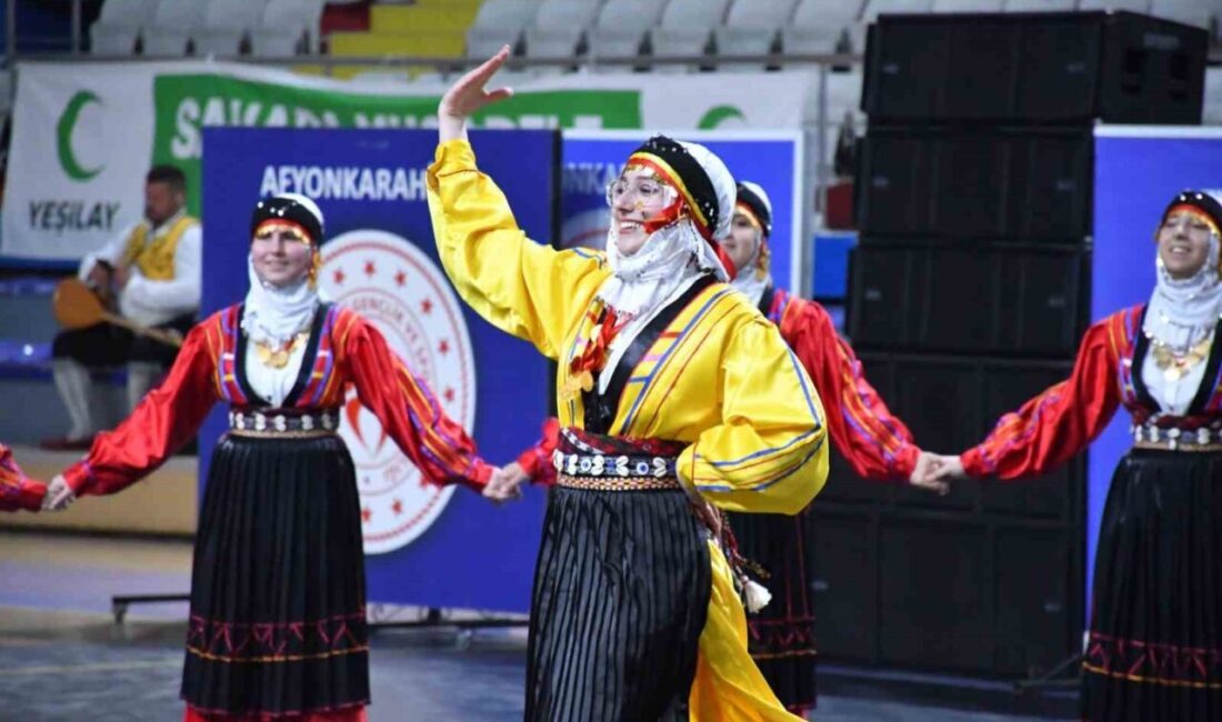 Afyonkarahisar’da Okul Sporları Halk Oyunları Gençler Düzenlemeli ve Düzenlemesiz Türkiye