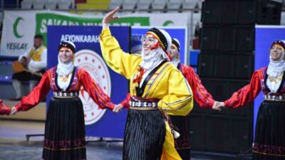 Afyonkarahisar’da Okul Sporları Halk Oyunları Gençler Düzenlemeli ve Düzenlemesiz Türkiye