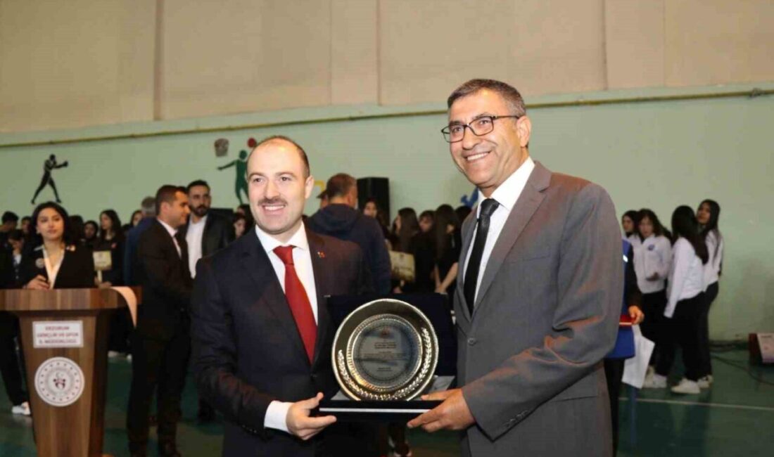 Erzurum’un Oltu ilçesi Kaymakamı Mustafa Çelik tarafından, ilçede sportif faaliyetlere