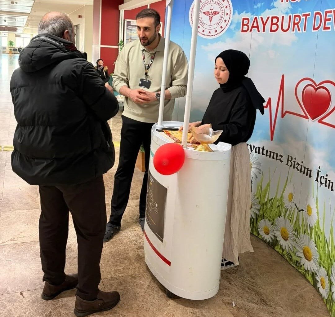Bayburt Devlet Hastanesinde, 1-31 Mayıs Cilt Kanseri Farkındalık Ayı kapsamında