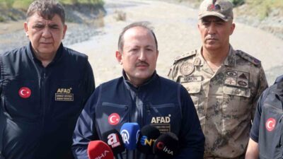 Hatay’da aşırı yağışın ardından gerçekleşen afet sonrası bölgeye gelen AFAD