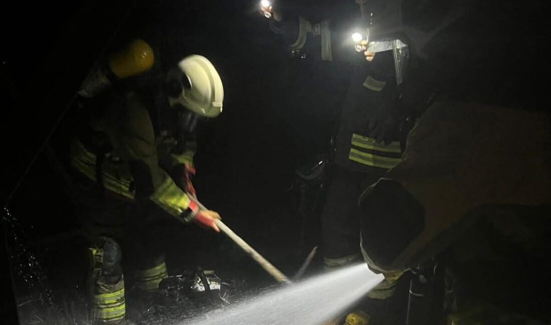 Hatay’ın Antakya ilçesinde çıkan ev yangını kısa sürede kontrol altına