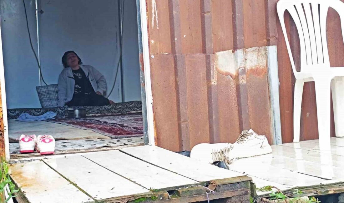Hatay’da aşırı yağışla birlikte yaşanan heyelanda 15 yaşındaki oğlu Abdulhanan