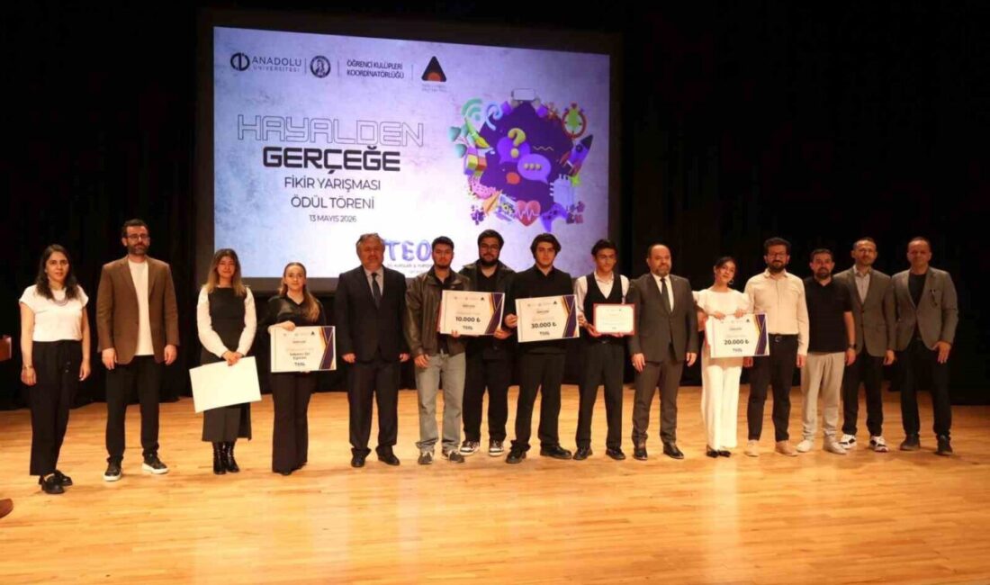 Anadolu Üniversitesi Öğrenci Kulüpleri Koordinatörlüğü tarafından düzenlenen “Hayalden Gerçeğe Fikir