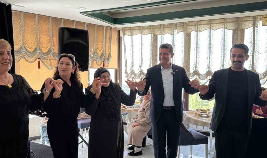 Ankara’nın Haymana ilçesinde, Anneler Günü dolayısıyla program düzenlendi. Haymana Belediye
