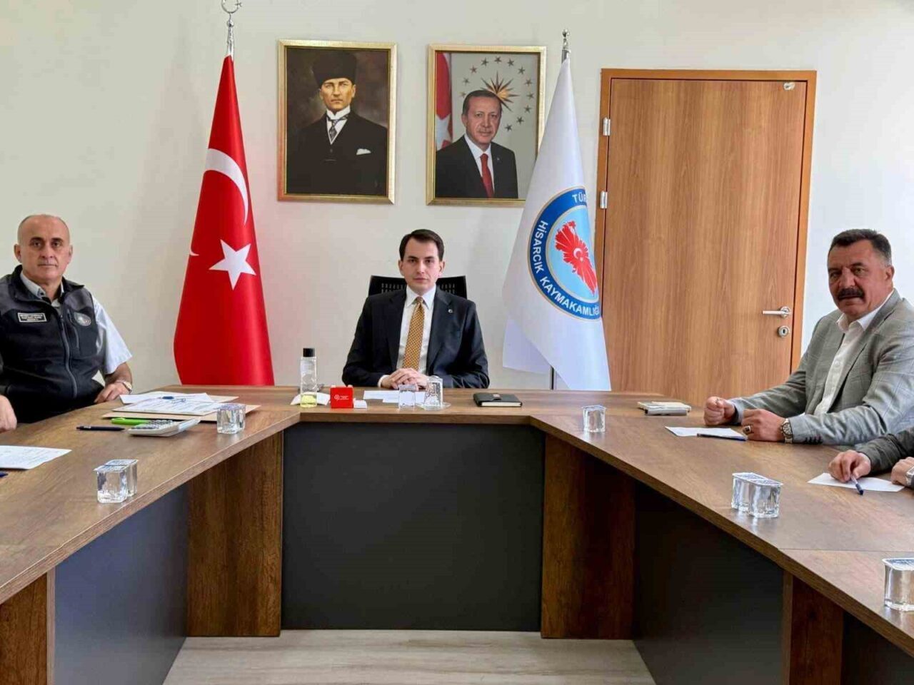 Kütahya’nın Hisarcık ilçesinde, Köylere Hizmet Götürme Birliği’nin öz kaynaklarıyla ihalesi