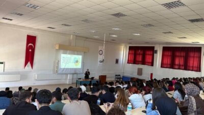 Kütahya Dumlupınar Üniversitesi (DPÜ) Hisarcık Meslek Yüksekokulunda (MYO), “Gençlik İçin
