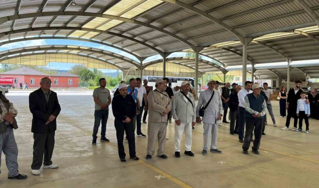 Kütahya’nın Hisarcık ilçesinden kutsal topraklara gidecek 5 hacı adayı için