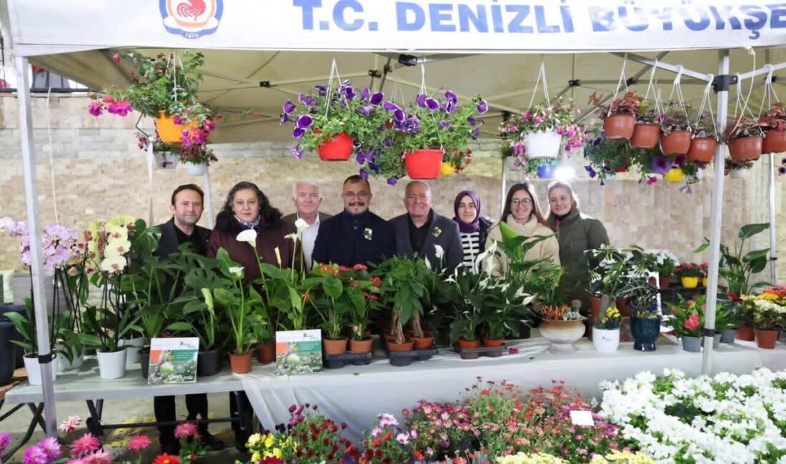 Honaz Belediyesi tarafından düzenlenen Ata Tohumu Takas Şenliği, yoğun katılım