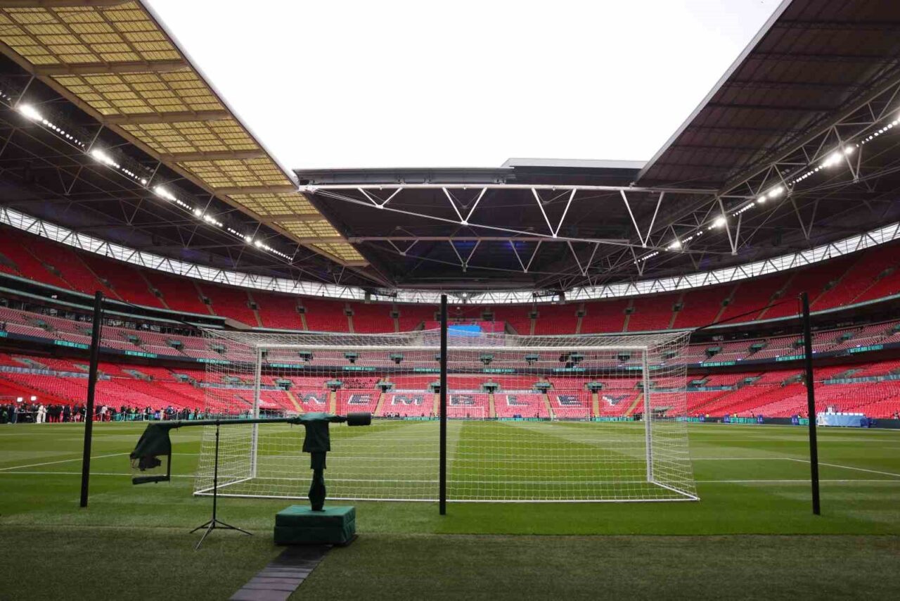 İngiltere Championship ekiplerinden Middlesbrough’un antrenmanını gizlice izleyen Southampton, İngiltere Championship