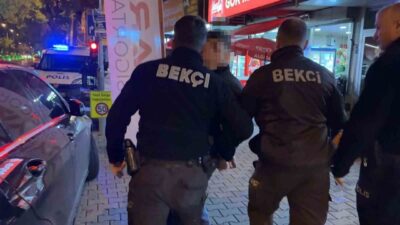 Kayseri’nin Melikgazi ilçesinde aralarında husumet bulunan şahıslar arasında çıkan kavgada