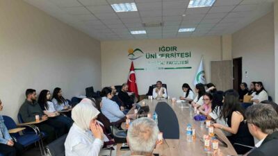 Iğdır Üniversitesi Düşünce ve Kitap Topluluğu tarafından düzenlenen mayıs ayı