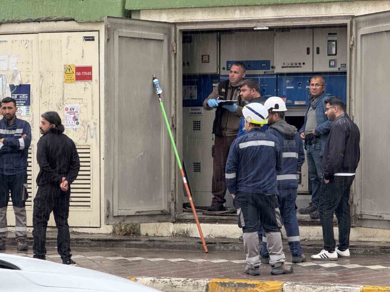Iğdır’da arızalı trafoda çalışma yaptığı sırada elektrik akımına kapılan bir