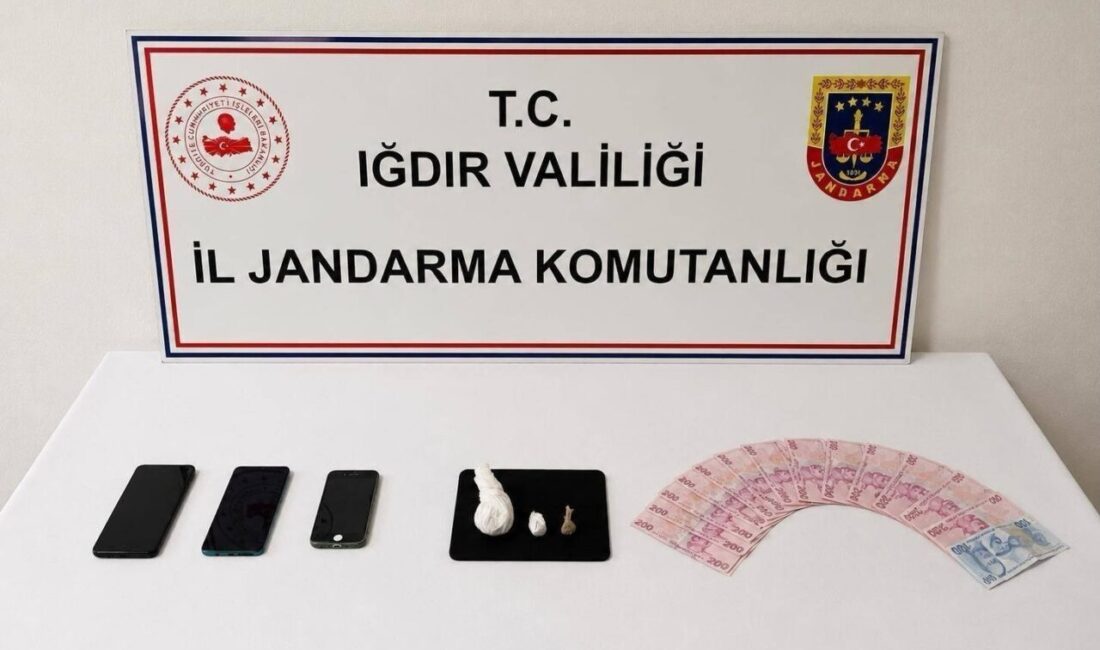 Iğdır İl Jandarma Komutanlığı ekiplerince uyuşturucu madde imal ve ticaretine