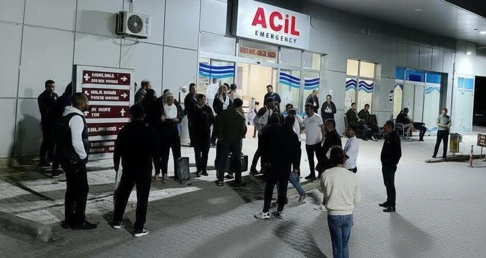 Adıyaman’ın Gölbaşı İlçe Devlet Hastanesi’nde iki grup bir birine saldırdı.