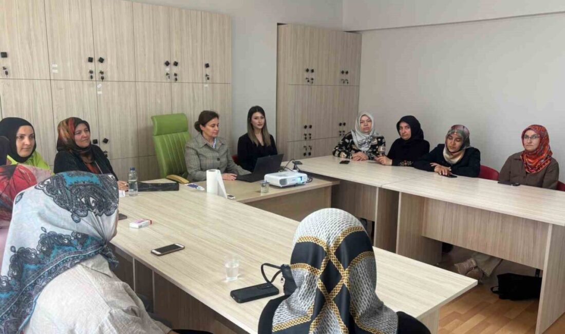 Hitit Üniversitesi’nin “Bilim Kafe” etkinliğinde kadınlara iklim değişikliğine karşı bireysel