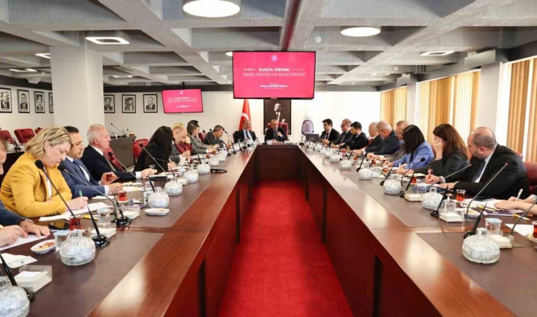 Atatürk Üniversitesi, Kuzeydoğu Anadolu Kariyer Fuarı (KUDAKAF’26) kapsamında Türkiye’nin ilaç