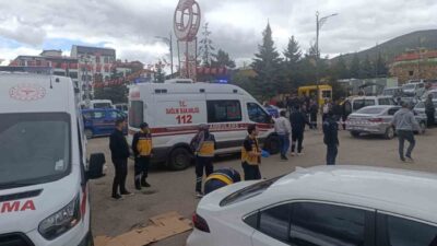 Sivas’ın Yıldızeli ilçesinde belediye işçisi, vücuduna isabet eden 9 kurşunla