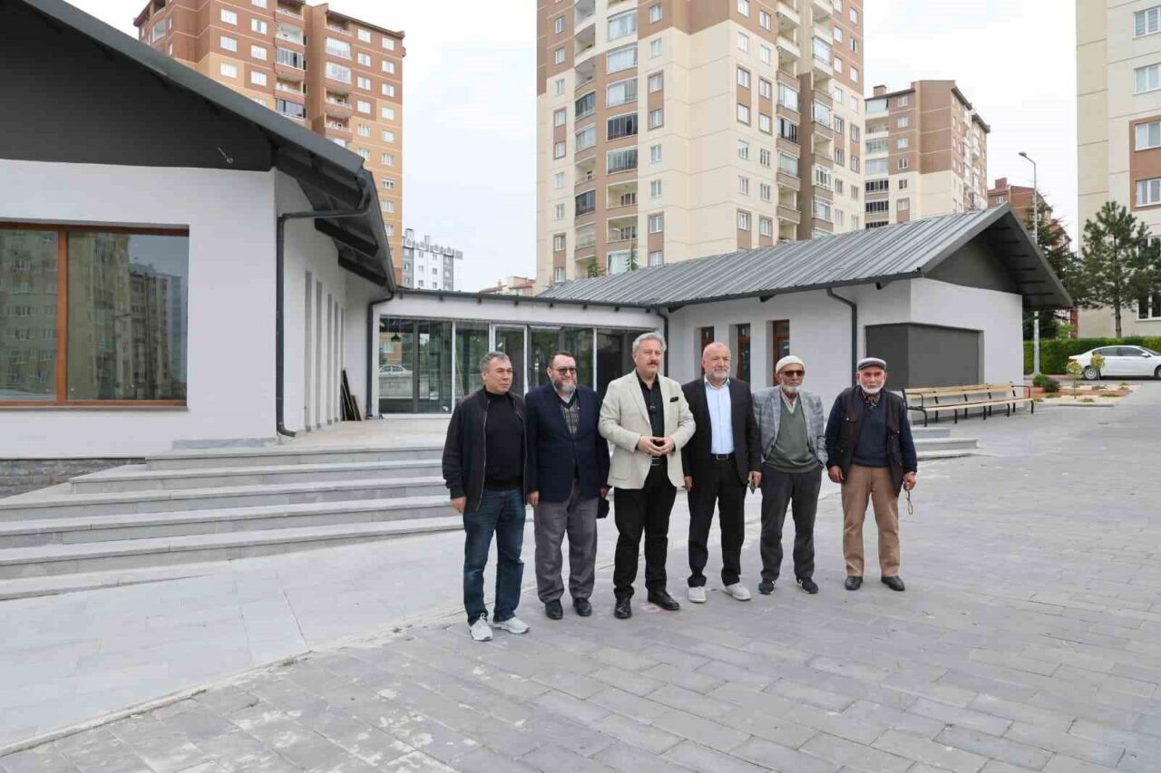 İlçede her yaştan vatandaşın ihtiyacına hitap edebilecek hizmetlerin mimarı olmaya
