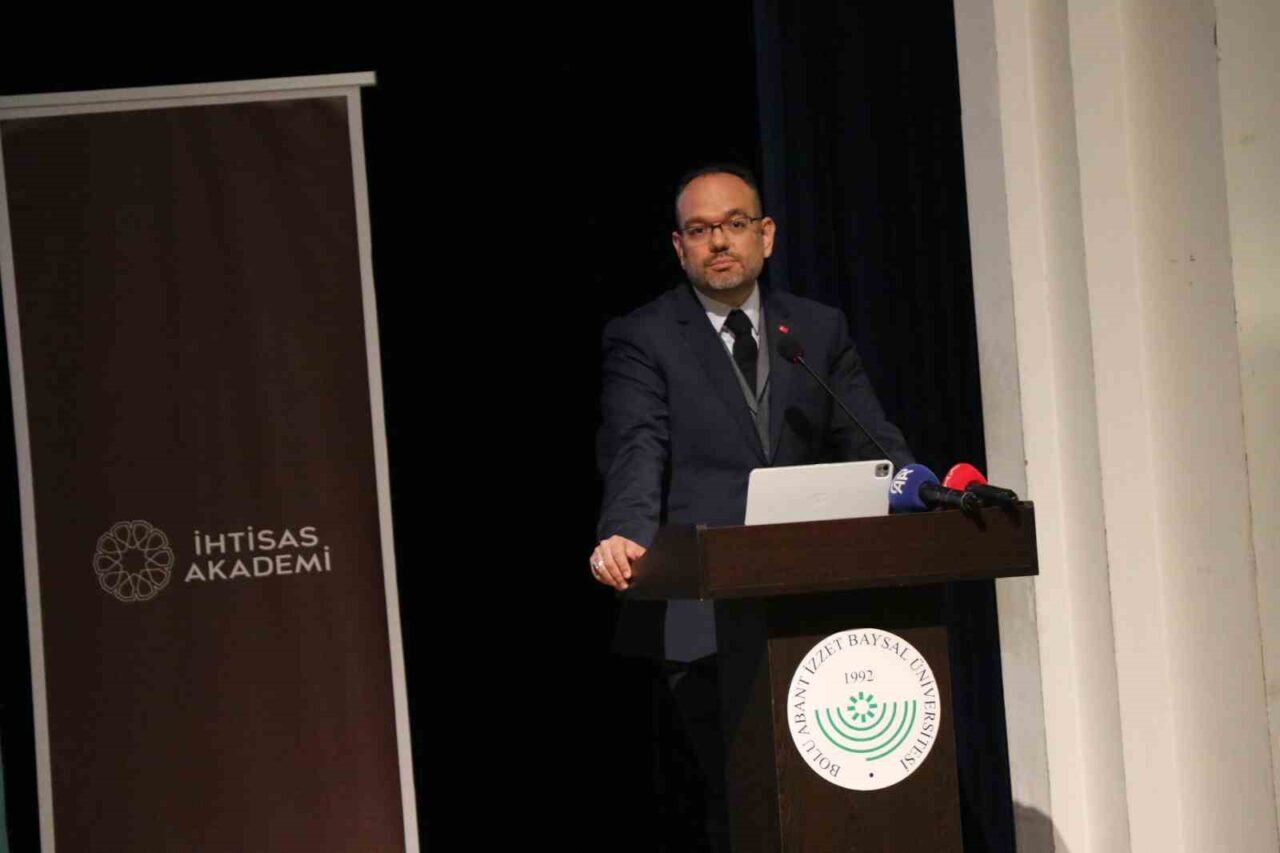 Cumhurbaşkanlığı İletişim Başkan Yardımcısı İlhami Giray Şahin, Bolu’da üniversite ve