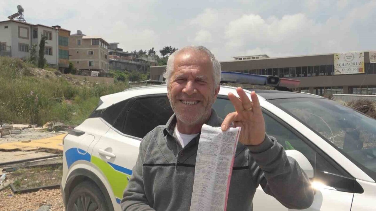 Hatay’da polis ekipleri tarafından gerçekleştirilen radar kontrolünde hız limitini geçerek