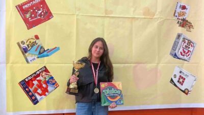 Devrekli İmam Lisesi kız öğrenci ilçeye birinciliği elde ederek döndü