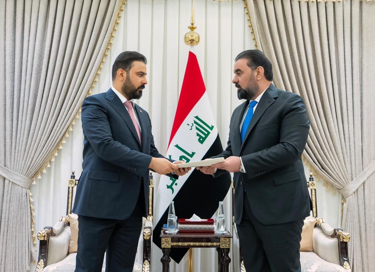 Irak’ta hükümeti kurmakla görevlendirilen Irak Başbakan Adayı Ali Zeydi, yeni