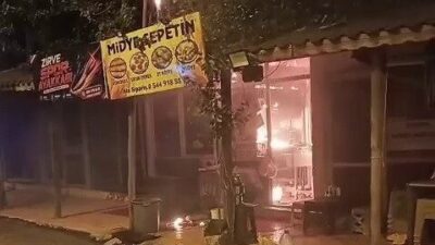 Adıyaman’da, bir iş yerinde çıkan yangın korkuya neden oldu. Edinilen