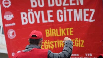 Kocaeli’de sendikalar ve meslek örgütlerinin çağrısıyla bir araya gelen gruplar,