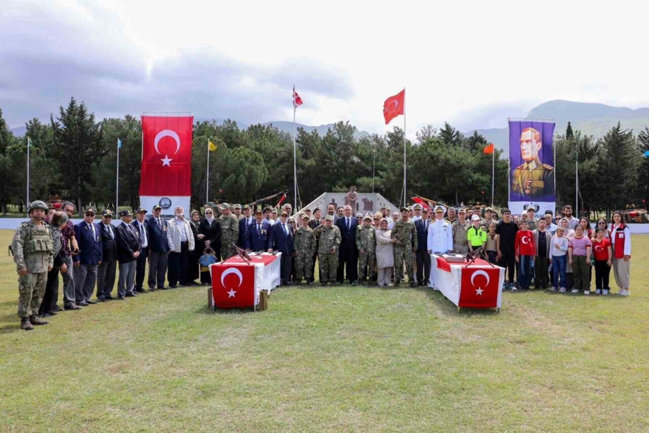 Hatay’da 39.Mekanize Piyade Tugay Komutanlığı tarafından düzenlenen Temsili Askerlik Töreni’nde
