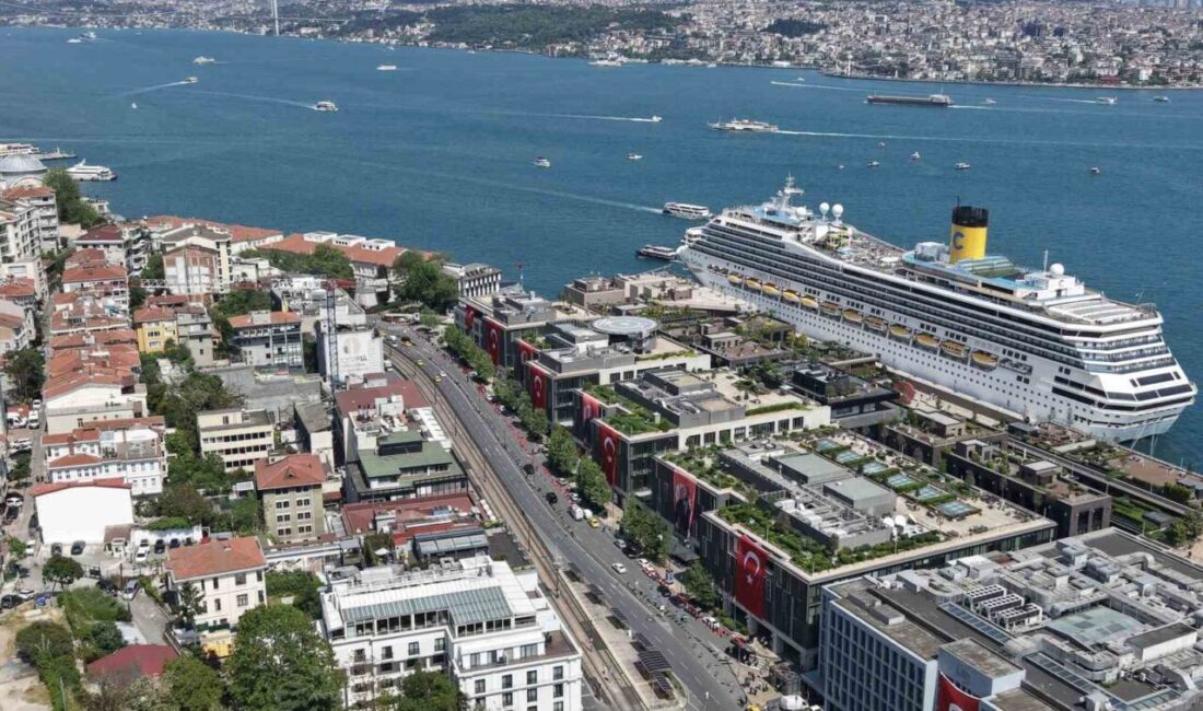 İstanbul, 19 Mayıs Gençlik ve Spor Bayramı kutlamaları kapsamında Türk