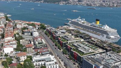İstanbul, 19 Mayıs Gençlik ve Spor Bayramı kutlamaları kapsamında Türk