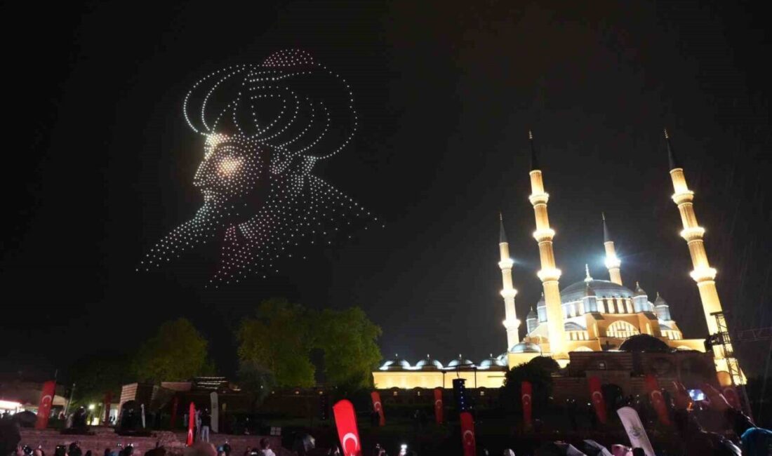 Edirne’de İstanbul’un Fethi’nin 573. yıl dönümü kutlamaları coşku dolu anlara