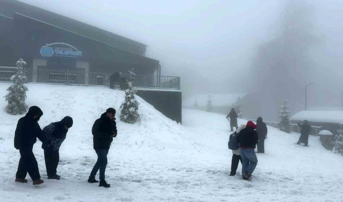 Kocaeli’de hava sıcaklıklarının mevsim normallerinin altına düşmesiyle yüksek kesimlerde kar