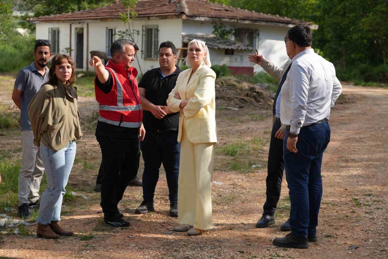 Bilecik Belediye Başkanı Melek Mızrak Subaşı, Orhangazi Mahallesi Park ve