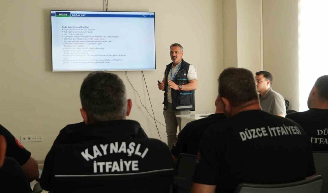 Düzce Belediyesi İtfaiye Müdürlüğü personeli doğalgaz kaynaklı yangın ve patlamalara