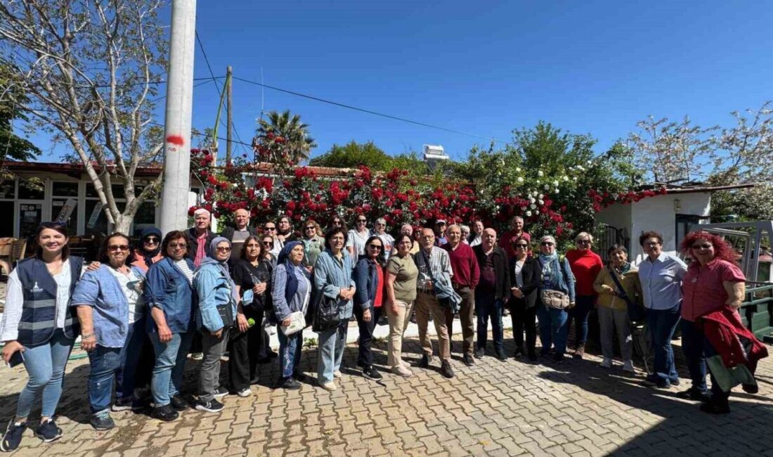 İzmir Büyükşehir Belediyesi’nin emeklilere yönelik sosyal ve ekonomik destekleri sürüyor.