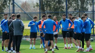 İzmirspor, Bölgesel Amatör Lig (BAL) 8. Grup’ta sezonu 15 takım