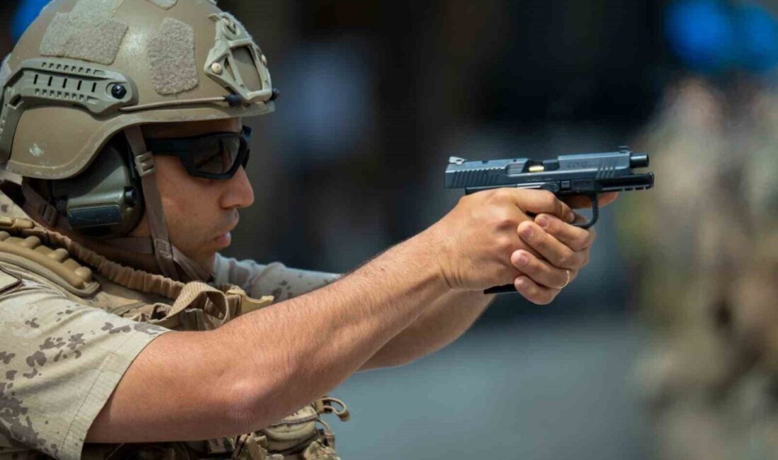 İzmir’in Foça ilçesinde bulunan Foça Jandarma Komando Eğitim Komutanlığı koordinesinde