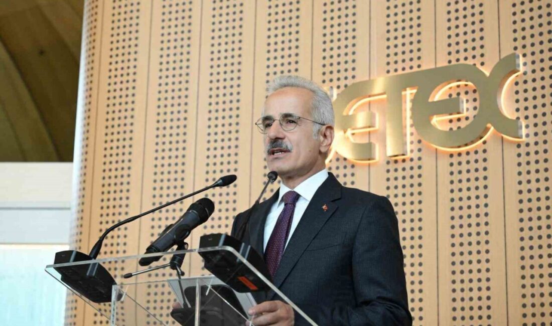 JETEX-İGA Genel Havacılık Terminali, bugün düzenlenen törenle açıldı. Ulaştırma ve