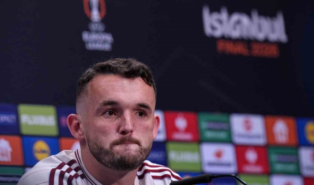 Aston Villa kaptanı John McGinn, UEFA Avrupa Ligi finalinde Freiburg