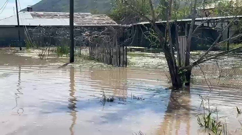 Kars’ın Kağızman ilçesine bağlı Akçay köyünde baraj taşkını nedeniyle çok
