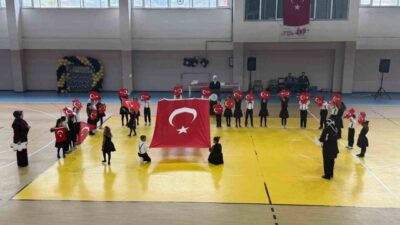 Kağızman’da 2025-2026 Eğitim Öğretim Yılı kapsamında düzenlenen Okuma Bayramı Programı
