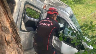 Kahramanmaraş’ta meydana gelen trafik kazasında 1’i ağır toplam 4 kişi